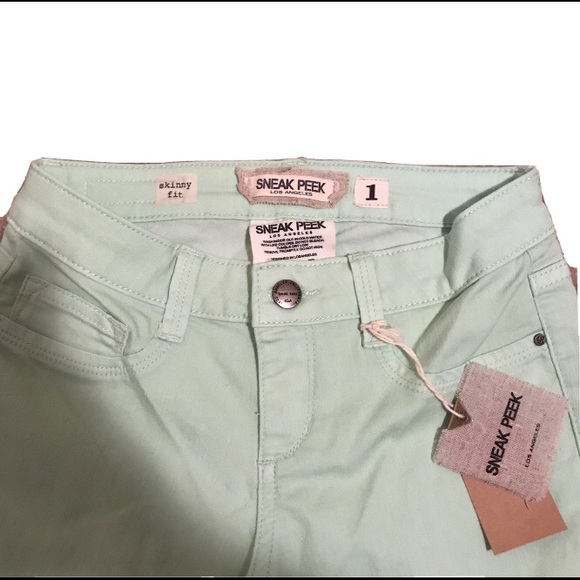 Light Green Sneak Peek Skinny Jeans Size 1 Juniors - Picture 8 of 9